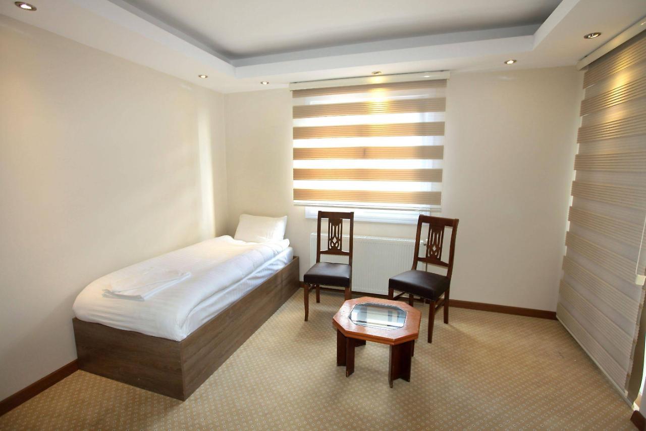 Ny World Hotel Стамбул Екстер'єр фото
