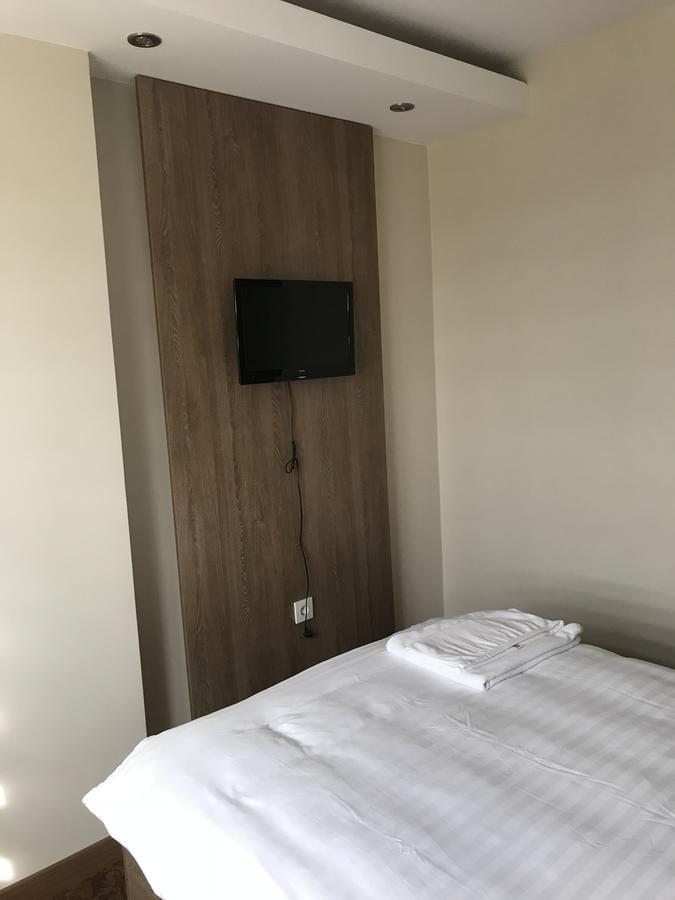 Ny World Hotel Стамбул Екстер'єр фото